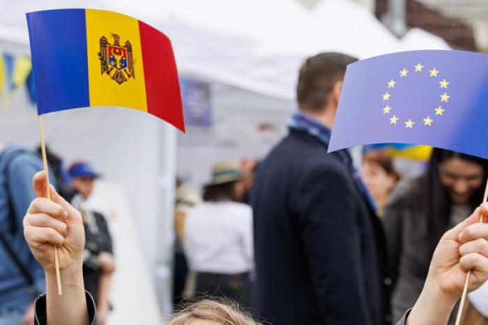 LIDERII UNIUNII EUROPENE AU FELICITAT MOLDOVA ȘI UCRAINA PENTRU DECIZIA CONSILIULUI EUROPEAN DE A ÎNCEPE NEGOCIERILE PRIVIND ADERAREA LA UE