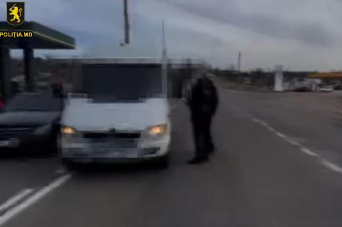 ÎN CADRUL UNEI ACȚIUNI A POLIȚIEI ȘI A TRANSPORTATORILOR, AU FOST IDENTIFICATE 70 DE ÎNCĂLCĂRI ALE TRANSPORTATORILOR INTERNAȚIONALI