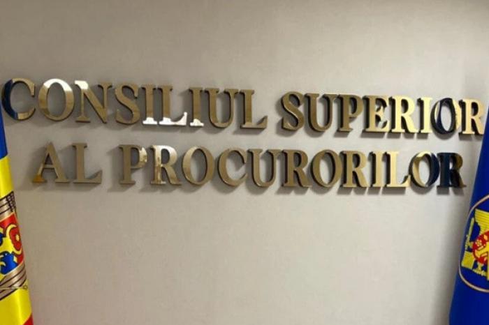 CONSILIUL SUPERIOR AL PROCURORILOR (CSP) CONSIDERĂ „EXCESIVĂ” REACȚIA ȘEFEI PROCURATURII ANTICORUPȚIE PRIVIND ANULAREA REZULTATELOR CONCURSULUI PENTRU FUNCȚIA DE PROCUROR GENERAL