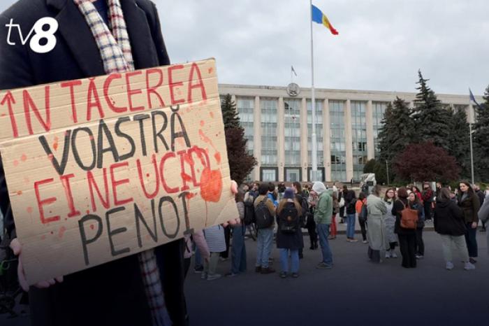 Activiștii civici au organizat o acțiune „Cerem justiție” - împotriva violenței asupra femeilor