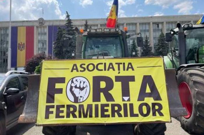 AGRICULTORII MOLDOVENI CER CONSULTĂRI PUBLICE PE MARGINEA PROIECTULUI DE LEGE PRIVIND CAMERELE AGRICOLE