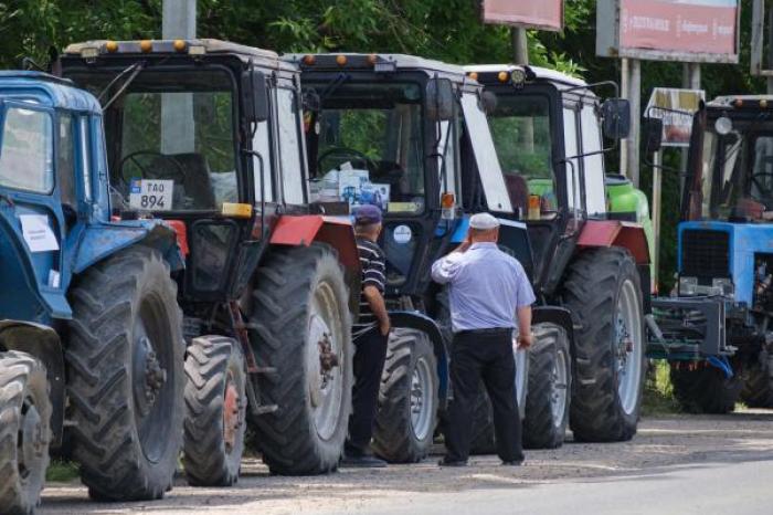 FERMIERII VOR ÎNCEPE PROTESTELE PE 16-17 SEPTEMBRIE PENTRU INSTITUIREA STĂRII DE URGENȚĂ ÎN AGRICULTURĂ DIN CAUZA SECETEI