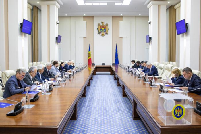 PRIM-MINISTRUL DORIN RECEAN: MOLDOVA ARE TALENTE, INOVAȚII CARE CONTRIBUIE LA VIITORUL ȚĂRII