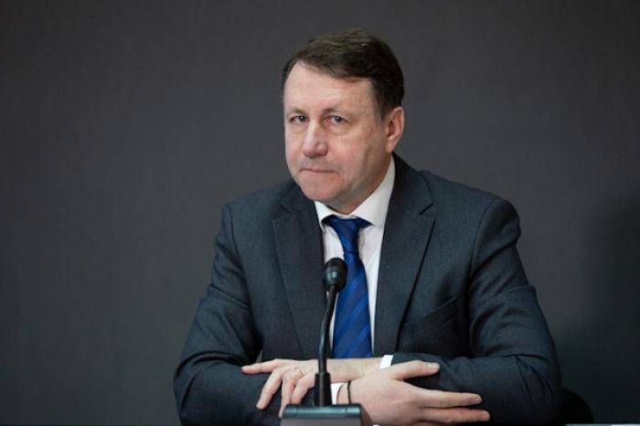 PREȘEDINTELE CUB: LIMITAREA PLĂȚILOR ÎN NUMERAR OFERĂ AUTORITĂȚILOR UN CONTROL NELIMITAT ASUPRA VIEȚII CETĂȚENILOR