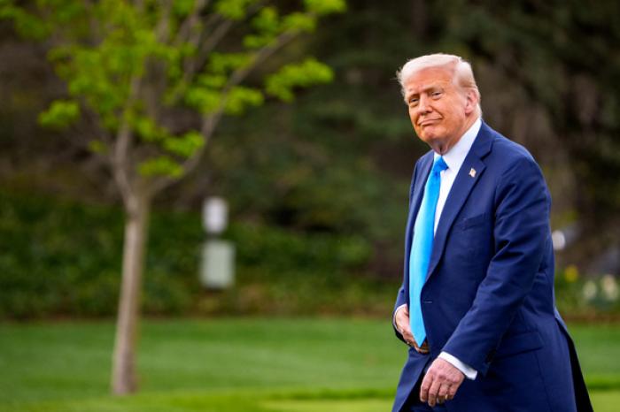 Donald Trump amână până la 9 iulie aplicarea taxelor vamale de 50% pentru UE