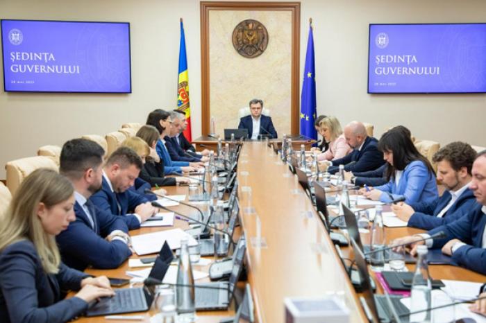 ПРАВИТЕЛЬСТВО ПРИНЯЛО НАЦИОНАЛЬНУЮ ПРОГРАММУ ПО ВСТУПЛЕНИЮ РЕСПУБЛИКИ МОЛДОВА В ЕС НА 2025-2029 ГОДЫ