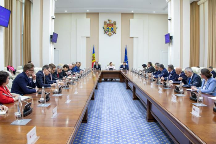 PREMIER: GUVERNUL LUCREAZĂ PENTRU CA MOLDOVA SĂ DEVINĂ MEMBRĂ A UE PESTE DE PATRU ANI