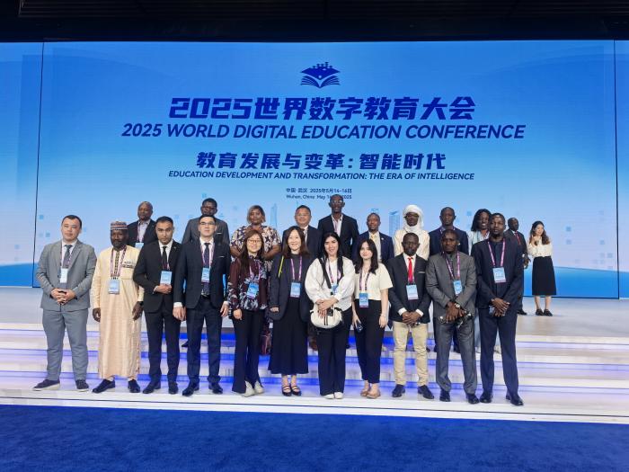 Wuhan devine capitala educației digitale: Inteligența Artificială, etica și cooperarea globală – în centrul unei conferințe internaționale