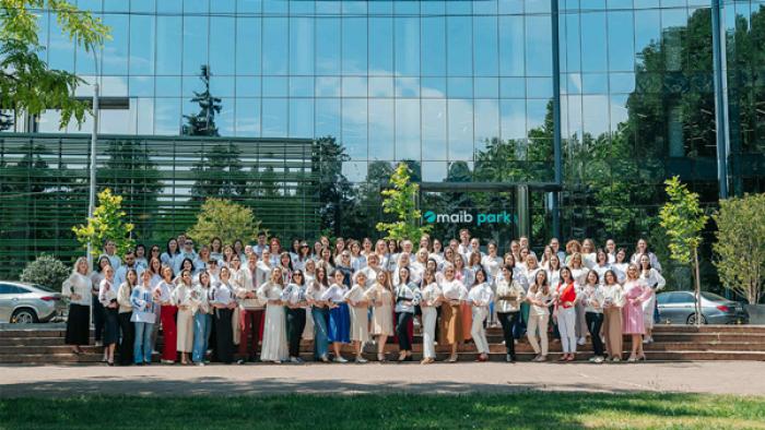 Poartă ie cu mândrie! Oamenii maib au celebrat Ziua Universală a Iei îmbrăcând portul tradițional