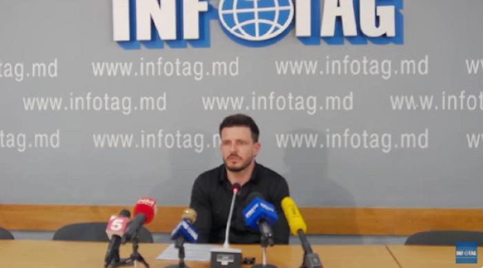 ​В КИШИНЕВЕ ПРОШЛА ВЫСТАВКА ИКОН ИЗВЕСТНОГО ИКОНОПИСЦА ТОШКО ВАЧЕВА