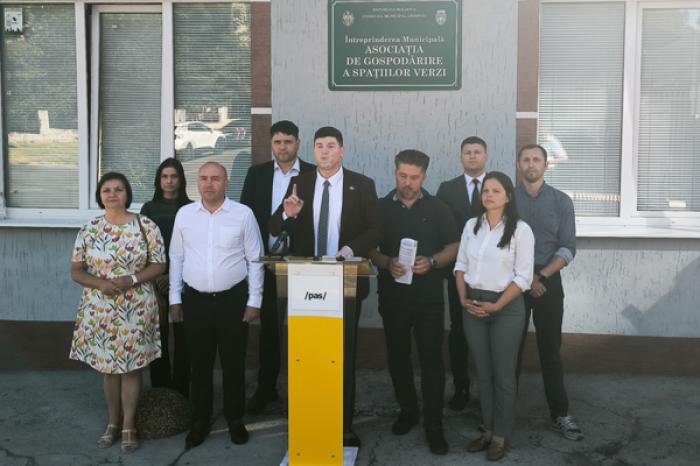 СОВЕТНИК PAS ОБВИНИЛ В ЗЛОУПОТРЕБЛЕНИЯХ РУКОВОДСТВО КИШИНЕВСКОГО ПРЕДПРИЯТИЯ SPAȚII VERZI