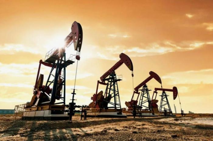 Страны ОПЕК+ вновь увеличат объемы добычи нефти