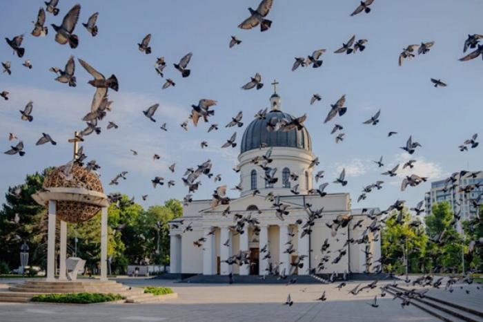 MITROPOLITUL VLADIMIR ÎI MULȚUMEȘTE LUI DUMNEZEU PENTRU BINECUVÂNTĂRILE ACORDATE POPORULUI MOLDOVEI ÎN ANII DE INDEPENDENȚĂ