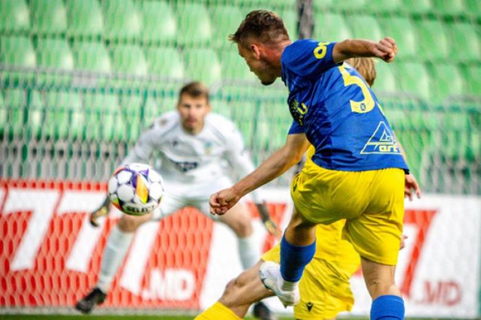 ОЧЕРЕДНОЙ ТУР ЧЕМПИОНАТА МОЛДОВЫ ПО ФУТБОЛУ ЗАВЕРШИЛСЯ НЕПРЕДСКАЗУЕМЫМИ РЕЗУЛЬТАТАМИ