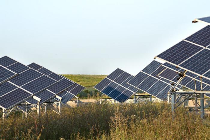 ​Бум солнечной энергетики перегружает энергосети Европы