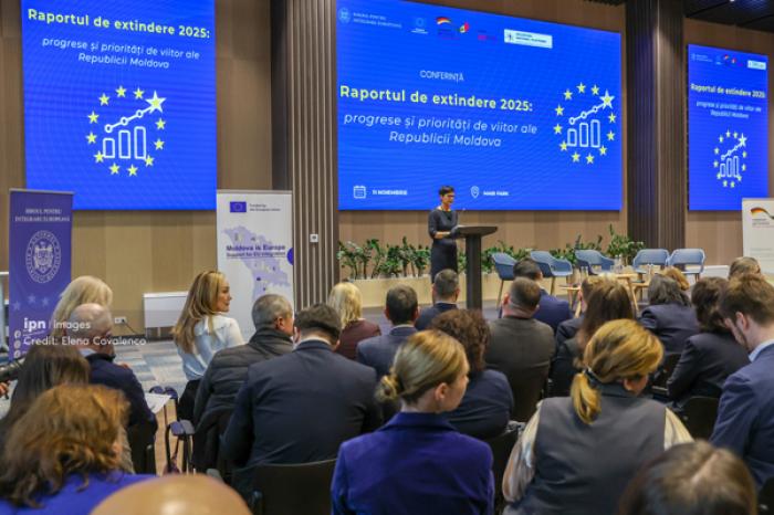 COMISARUL UE SUBLINIAZĂ ROLUL IMPORTANT AL A TREI FEMEI ÎN PROCESUL DE INTEGRARE EUROPEANĂ AL REPUBLICII