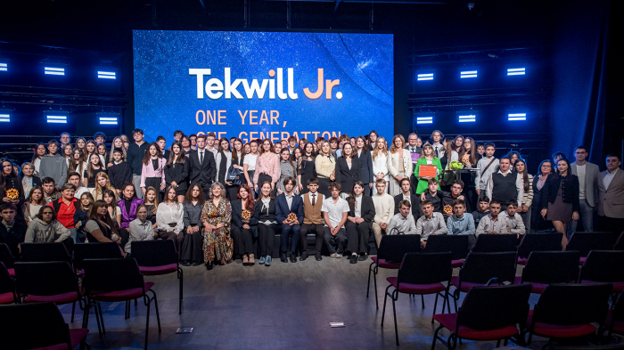 Maib susține o nouă ediție Tekwill Junior Ambassadors – competiția care formează viitorii lideri ai industriei IT din Moldova