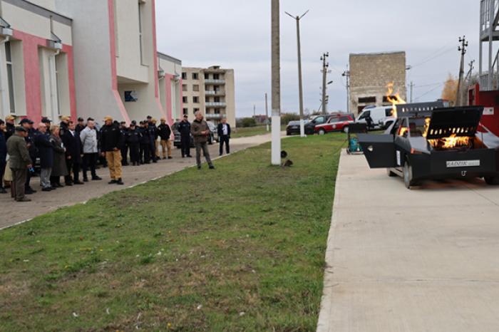 ПОЛЬША ПЕРЕДАЛА МОЛДОВЕ СОВРЕМЕННЫЙ ТРЕНАЖЁР ДЛЯ ПОДГОТОВКИ ПОЖАРНЫХ И СПАСАТЕЛЕЙ