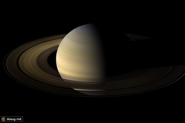 Астрономы уточнили продолжительность суток на Сатурне