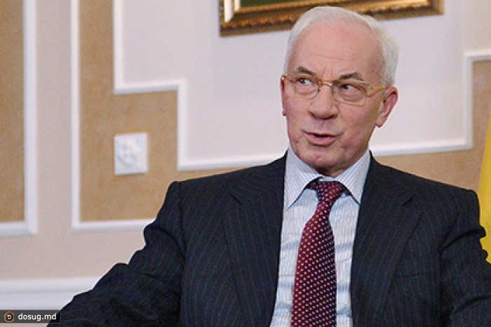 Азаров опроверг свои слова о пересмотре газовых контрактов с Россией