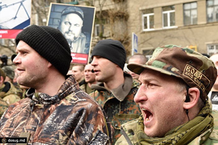 Бойцы «Правого сектора» станут контрактниками ВС Украины
