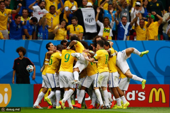 Бразилия в девятый раз подряд стала первой в своей группе на ЧМ