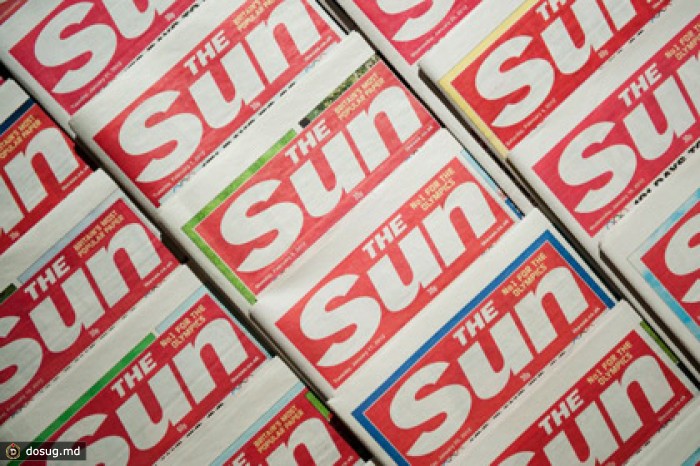 Бышему журналисту The Sun предъявили обвинения в хакерстве