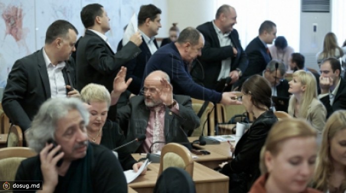 Бюджет муниципия Кишинев на 2014 год принят в первом чтении