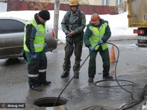 Четверо московских рабочих погибли в люке