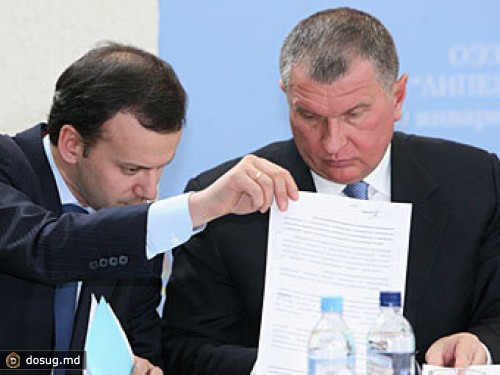 Делами Сечина в правительстве займется Дворкович