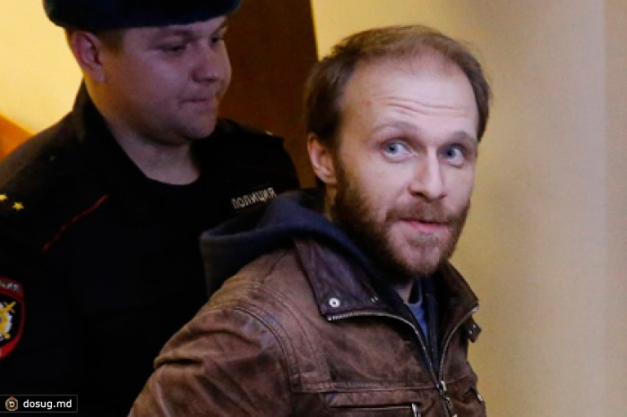 Денис Синяков вышел на свободу