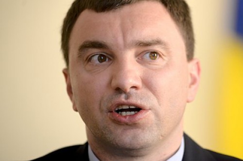 Депутат Верховной Рады отправил коллегу в нокдаун