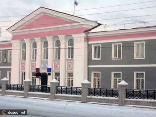 Для проникшего в детский лагерь мужчины пѾтребовали 20 лет