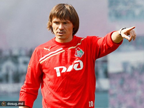 Дмитрий Лоськов продлил контракт с "Локомотивом"