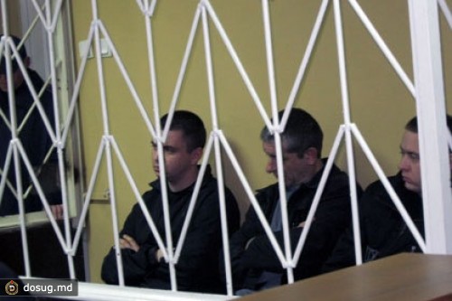 Донецкому милиционеру дали десять лет за изнасилование задержанного