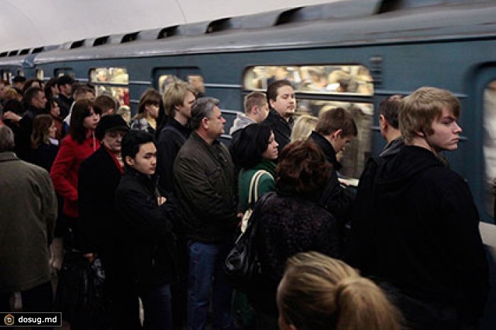 Движение поездов на зеленой ветке московского метро восстановили