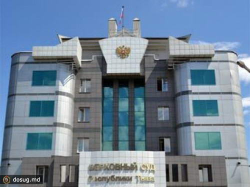 Двух жителей Тувы посадили за сожжение продавщицы в киоске
