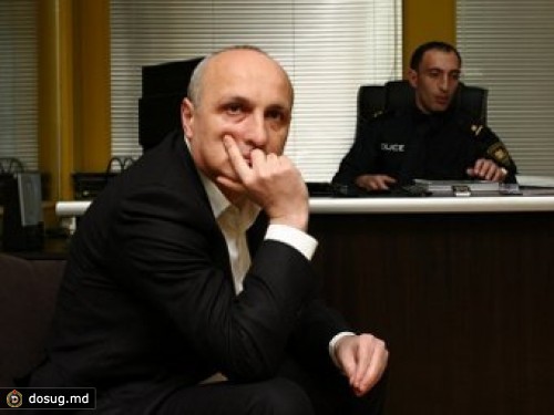 Экс-премьера Грузии обвинили в даче ложных показаний