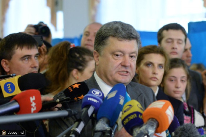 Экзит-поллы на Украине указали на победу Порошенко в первом туре
