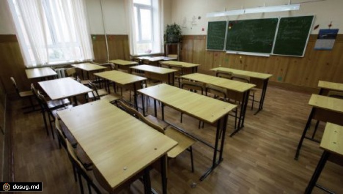 Еще пять учебных заведений страны временно приостановили работу
