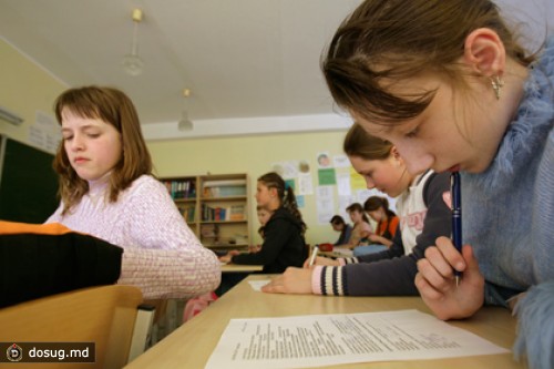 Эстонское правительство отказало таллинским гимназиям в обучении на русском