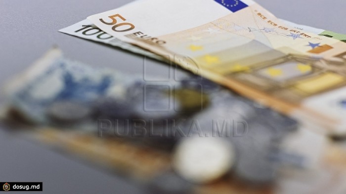 Евро подорожал на 35 банов