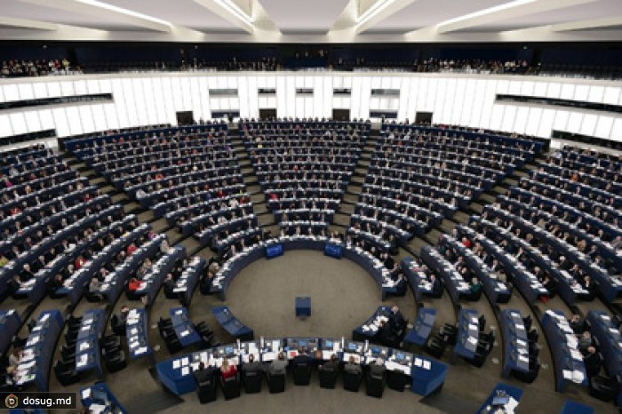 Европарламент призвал к санкциям против Украины