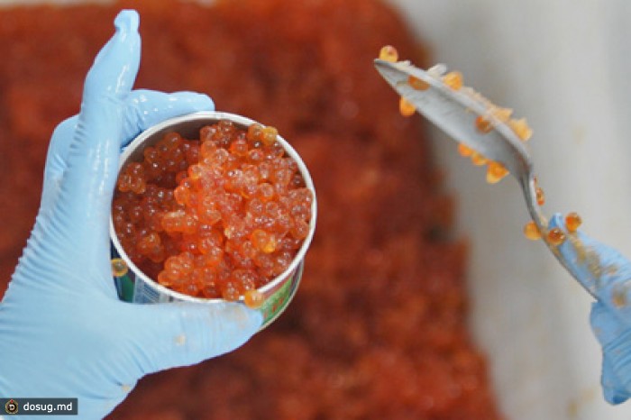 Евросоюз откажется от российской водки и икры