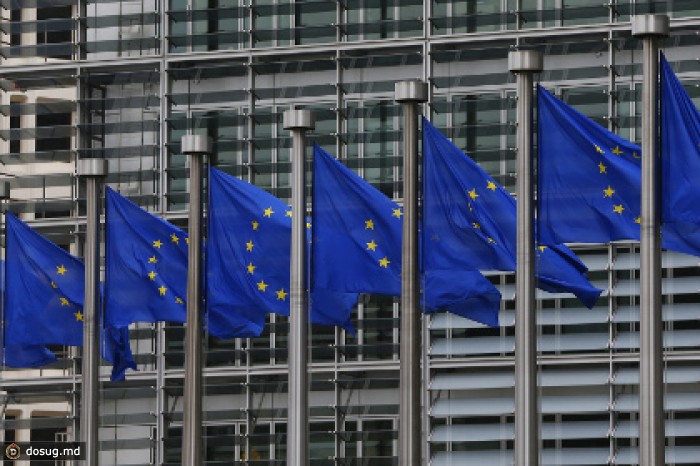 Евросоюз вновь отложил введение санкций против России