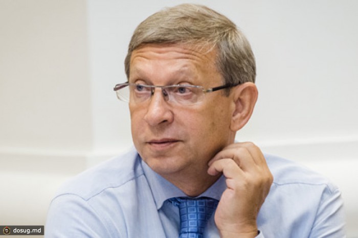 Евтушенкову разрешили ходить на работу