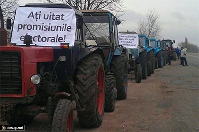 Фермеры разблокировали перекрытые в знак протеста дороги в Молдавии