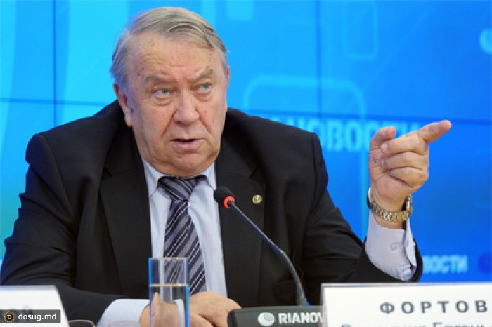 Глава РАН оценил число лжеученых