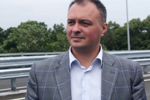 Главу дорожного хозяйства Приморья уволили за плохие дороги к саммиту АТЭС