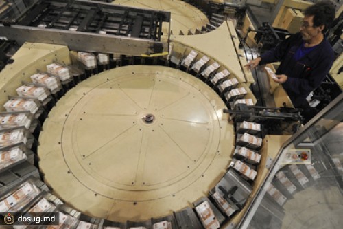 Гознак изготовил новые деньги для Анголы